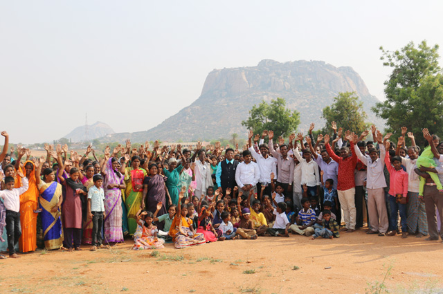 Hundreds Massed for the 2 days Mega Prayer organized by Grace Ministry at Pavagada, Tumkur. The Pavagada Prayer Meetings was a great blessing to the hundreds who gathered.